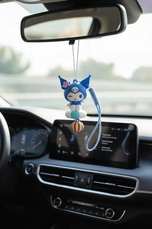 Sanrio Lisanslı Yaz Serisi Kuromi Karakterli Dikiz Aynası Araba Süsü ve Dekoratif Araç Aksesuarı