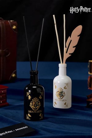 Harry Potter Lisanslı Hogwarts Patronus Büyüsü Oda Kokusu – Fiber Çubuklu Cam Şişe Oda Kokusu 26 Cm