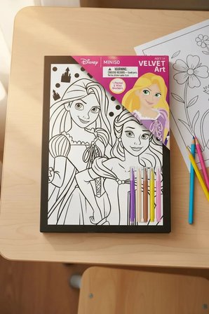 Disney Prenses Lisanslı Boyama Seti – Masalsı & Yaratıcı Aktivite Seti