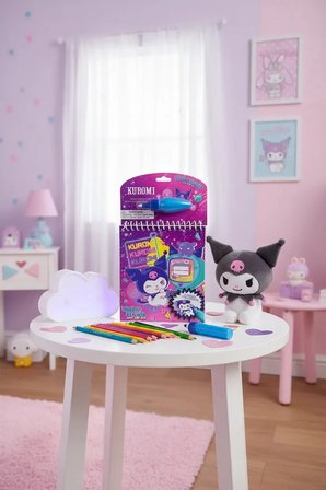 Sanrio Lisanslı Kuromi Mürekkepli Boyama Seti – Sihirli Parti Suyla Boyama