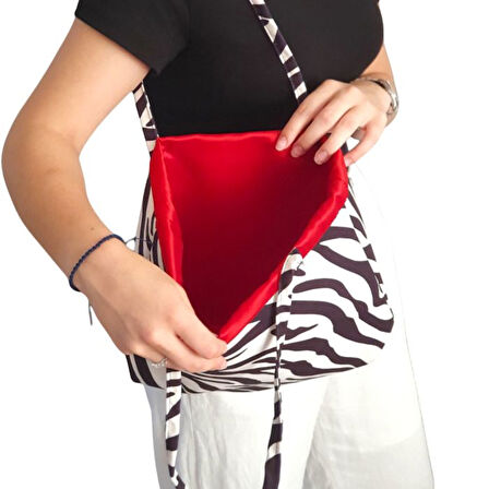 Uretti - Sümeyya 2589 8520 El Yapımı Zebra Desen Model Omuz Çantası