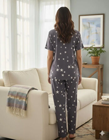 KADIN YILDIZLI DÜĞME DETAYLI PİJAMA TAKIMI