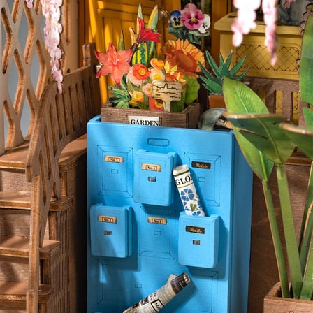 Rolife TGB06 Garden House Kitap Köşesi Book Nook DIY Minyatür Maket Model Seti Mini Dollhouse 3D Model Kit Detaylı Dekoratif Hobi Seti 3D Puzzle Tiny House