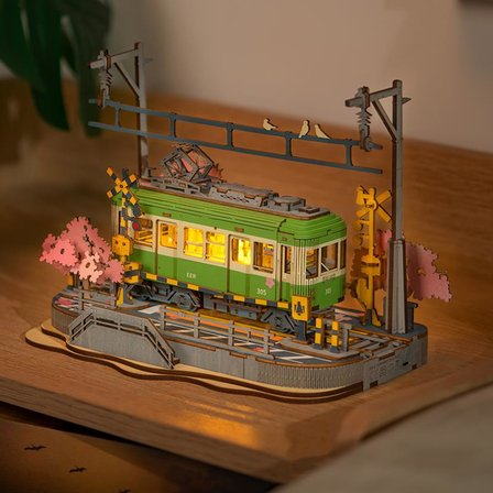 Rolife TGS02 Lokomotif Tren (Sakura Journey) DIY Minyatür Maket Model Seti Ahşap 3D Wooden Puzzle 3D Model Kit Detaylı Dekoratif Hobi Seti Ahşap Maket