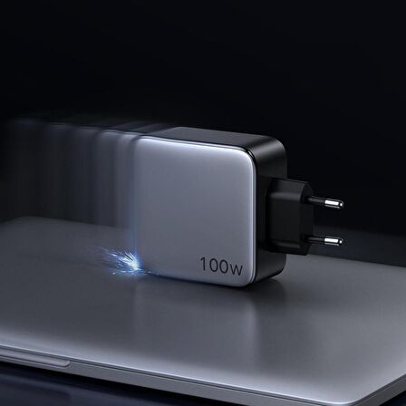 Ugreen 2 Portlu Type-C Hızlı Şarj Aleti Siyah