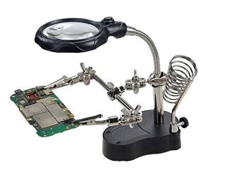 WellHise WH-801 Lehim Yardımcı Standı – Büyüteçli, Havya Yuvalı, Üçüncü El Aparatı