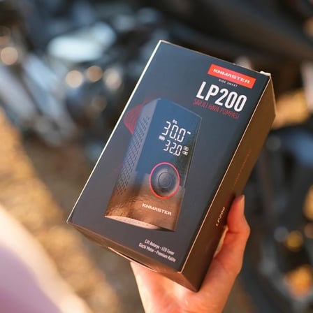 Knmaster LP200 – 150 PSI Dijital Göstergeli Şarjlı Hava Pompası
