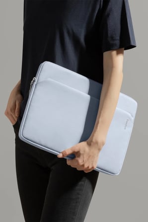 Light Serisi A18 13" Sis Mavisi Notebook Kılıfı