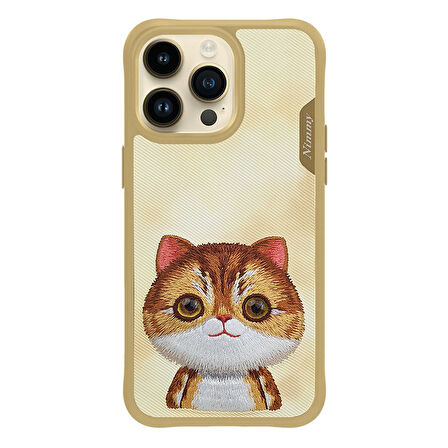 iPhone 15 Pro Uyumlu 3D Göz Golden Kedi Detaylı Gerçek Nakış İşlemeli Kabartmalı Big Eyes Kılıf