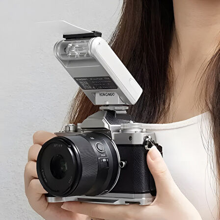 Yongnuo YN6 Micro Bataryalı Sony Uyumlu Tepe Flaşı (Siyah)