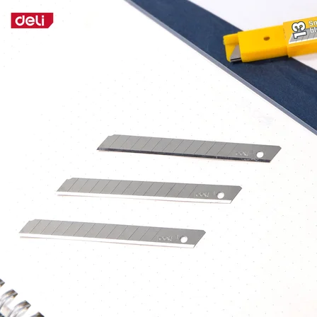 DELI Profesyonel 9mm Maket Bıçağı Yedeği (13’lü)