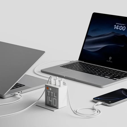 Sharge Pixel 140W GaN Hızlı Şarj Cihazı - 3 Portlu PD 3.1 - 5. Nesil GaN - Akıllı LED Ekranlı Adaptör