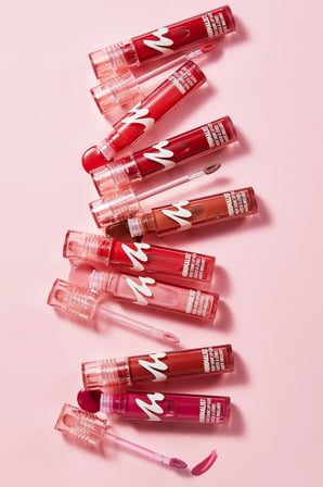 Miniso Lisanslı Minimalist Serisi Dudak Parlatıcısı No 13 - Yüksek Parlaklık Veren ve Nemlendirici Etkili Lip Gloss