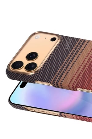 Fuchsia iPhone 17 Pro ile Uyumlu HBC-350 Ruaha Kevlar Kablosuz Şarj Özellikli Kapak - Gün Batımı