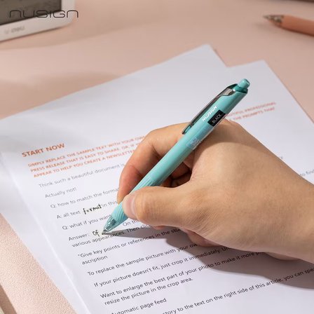 NUSIGN  0.7 mm Jel Kalem Mavi Mürekkep Ergonomik Yazım Kalemi  1 Adet