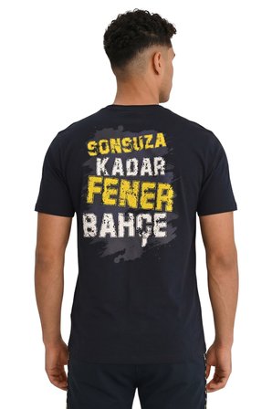 FENERBAHÇE ERKEK TRİBÜN SONSUZA KADAR OVERSİZE T-SHİRT UV KUTU HEDİYELİ