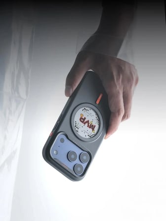 XTREM MagSafe E-Ink Ekranlı Akıllı Telefon Kılıfı İphone 17 Pro ve 18 Pro Uyumlu - Siyah