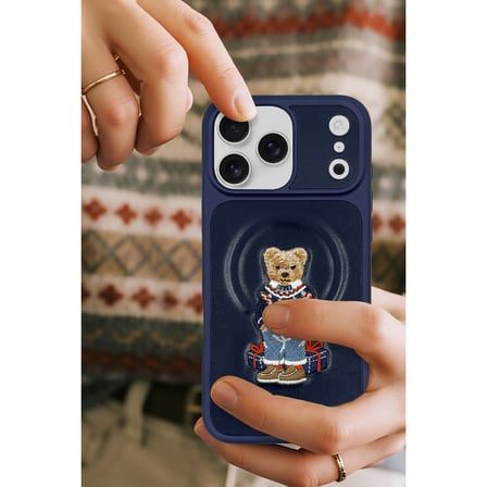 ZuckBear iPhone 17 Pro Max Kılıf 3D Figürlü Pu Deri Yüzey Manyetik Şarj Destekli Kapak Aristo