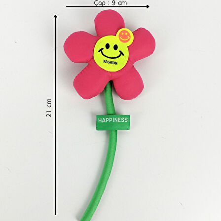 Woodycord’dan Gülümseten Bir Dokunuş: El Yapımı Pofuduk Pembe Çiçek Toka