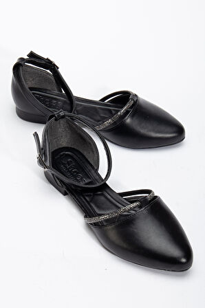 Silver Kadın Siyah Taşlı Arkası Kapalı Ortopedik Topuklu Ayakkabı 