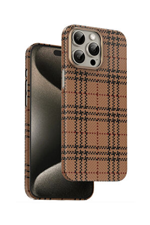 Fuchsia iPhone 15 Pro Max Uyumlu Scots Manyetik Şarj Destekli Çöl Titanyum Kılıf