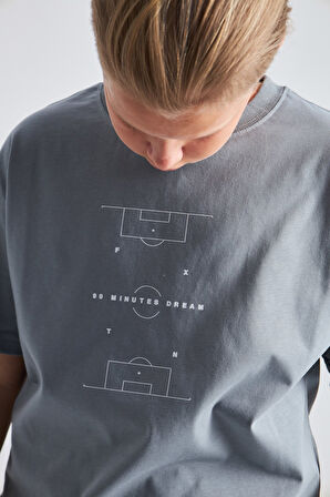 Futbol Sahası Desenli %100 Pamuk Erkek Çocuk  Oversize Tişört