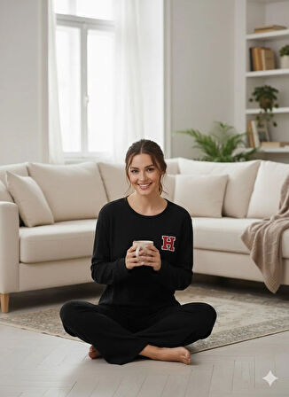 KADIN SİYAH KIŞLIK PİJAMA TAKIMI