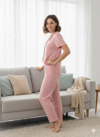KADIN PEMBE DÜĞMELİ PİJAMA TAKIMI