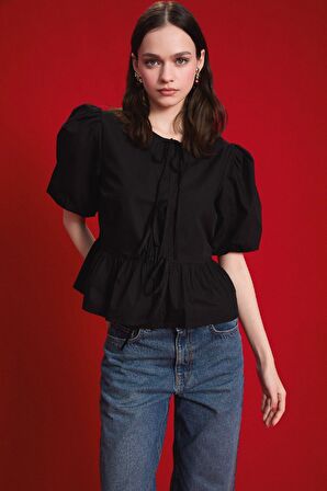 DeFacto Bisiklet Yaka Poplin Önden Bağlamalı Kısa Kollu Bluz E2669AX25SPBK81