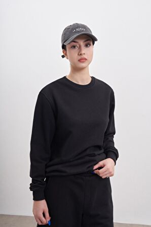 Kadın Oversize Uzun Kol Sweatshirt Şortlu Takım