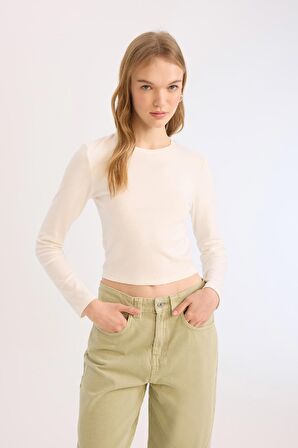 DeFacto Coool Fitted Bisiklet Yaka Ribana Basic Düz Uzun Kollu Beyaz Tişört C8190AX24AUWT32