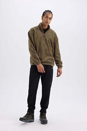 DeFacto Comfort Regular Fit Rahat Kalıp Dik Yaka Baskılı Polar Sweatshirt C7795AX24AUKH341
