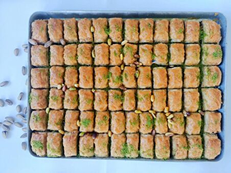 Tepsili Fıstıklı Baklava - 2700 Gr