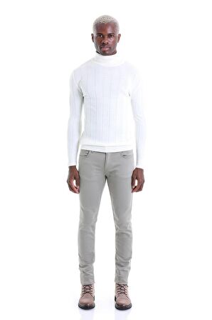 Ekru Regular Fit Desenli Balıkçı Yaka Yün Triko Kazak | L