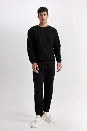 Regular Fit Bisiklet Yaka Jakarlı Sweatshirt