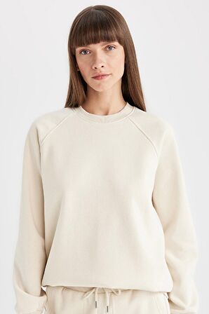 DeFacto Oversize Geniş Kalıp Bisiklet Yaka Kalın Basic Düz Sweatshirt V2697AZ24WNBG759