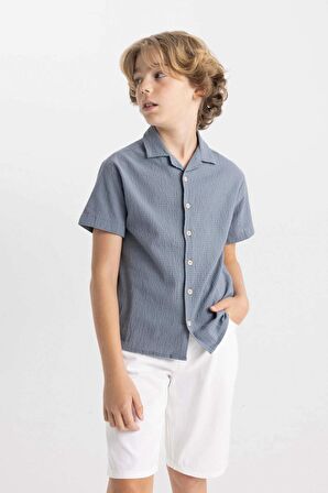DeFacto Erkek Çocuk Oversize Geniş Kalıp Polo Yaka Gofre Dokulu Kısa Kollu Gömlek C5234A824HSGR171