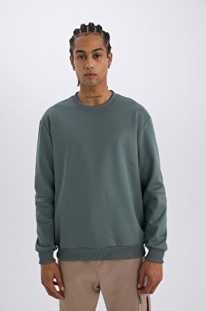 DeFactoFit Standart Fit Bisiklet Yaka Basic Düz Sporcu Sweatshirt E0073AX24WNGN1019