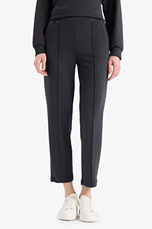 Regular Fit Esnek Belli Cepli Basic Düz Pantolon