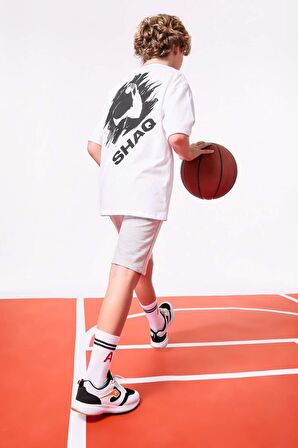 DeFacto Erkek Çocuk Shaquille O'Neal Oversize Fit Bisiklet Yaka Kısa Kollu Tişört C0411A824SMWT34