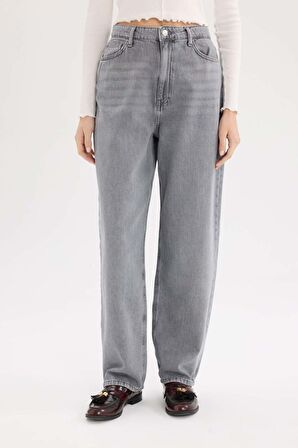 DeFacto Baggy Fit Yüksek Bel Düz Paça Uzun Jean Yıkamalı Pantolon D5415AX24WNNM55
