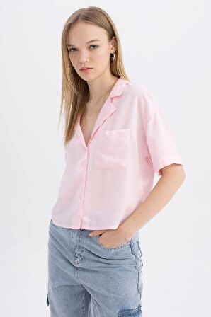 DeFacto Coool Oversize Geniş Kalıp Pijama Yaka Kısa Kollu Gömlek C3751AX24SPPN99