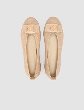 Triko Toka Detaylı Bej Kadın Babet