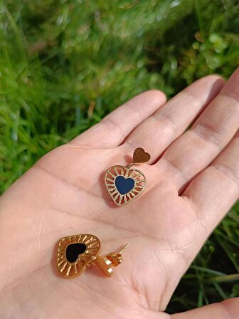 Luna Jewelry Kadın Gold Renk Sallantılı Desenli Kalp Model Siyah Taşlı 316 L Çelik Küpe