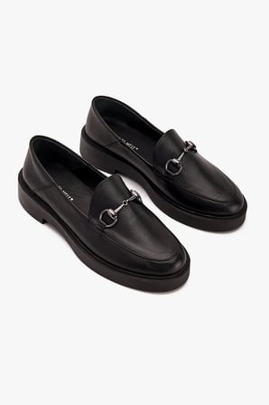 Kadın Metal Tokalı Loafer – Hakiki Deri Günlük Ayakkabı