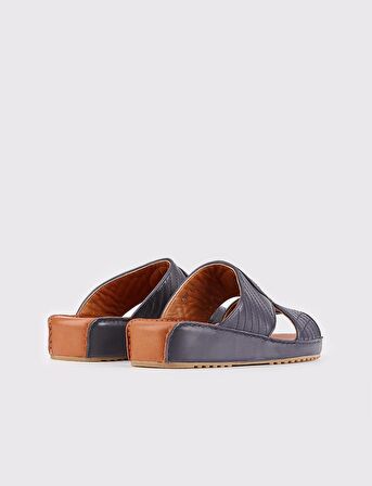 Erkek Hakiki Deri Logo Aksesuarlı Lacivert Terlik