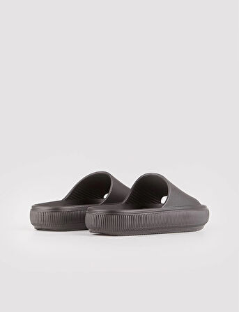 Poliuretan Taban Siyah Kadın Düz Terlik