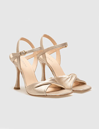 Cabani Hakiki Deri Dore Tokalı Kadın Topuklu Ayakkabı