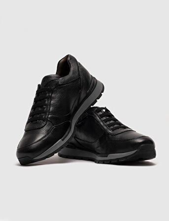 Hakiki Deri Siyah Bağcıklı Erkek Spor Ayakkabı