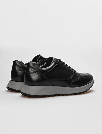 Hakiki Deri Siyah Bağcıklı Erkek Spor Ayakkabı